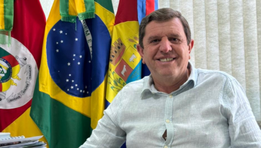 Prefeito Claiton Ed� Monteiro de Aguiar reassume o cargo ap�s per�odo de f�rias